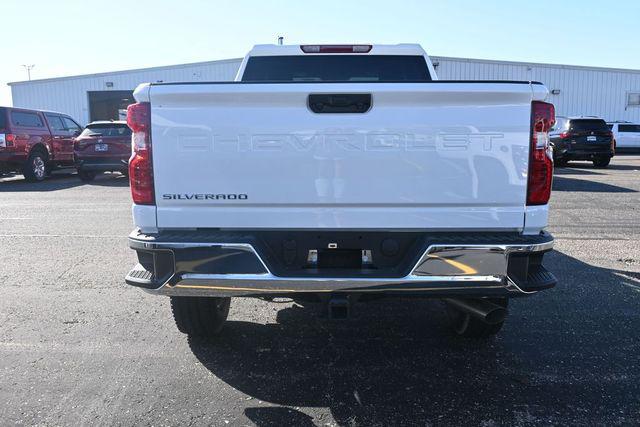 2025 Chevrolet Silverado 2500HD 4WD Double Cab Standard Bed Work Truck