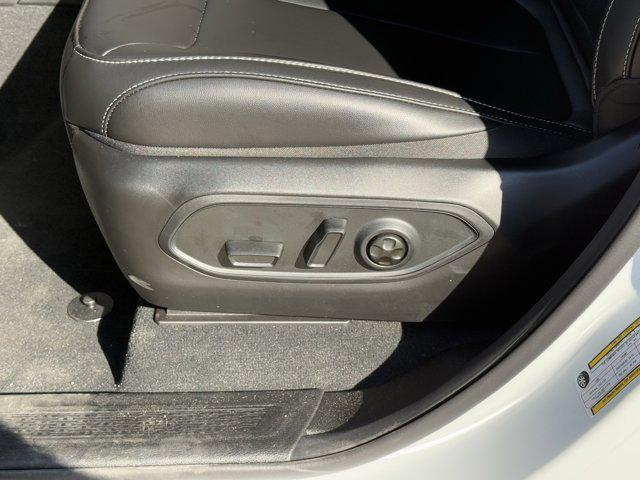 2025 Jeep Grand Cherokee L Limited 4x2