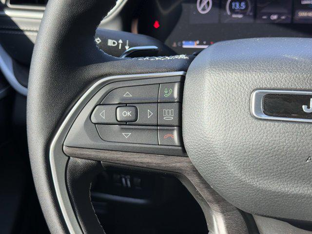 2025 Jeep Grand Cherokee L Limited 4x2