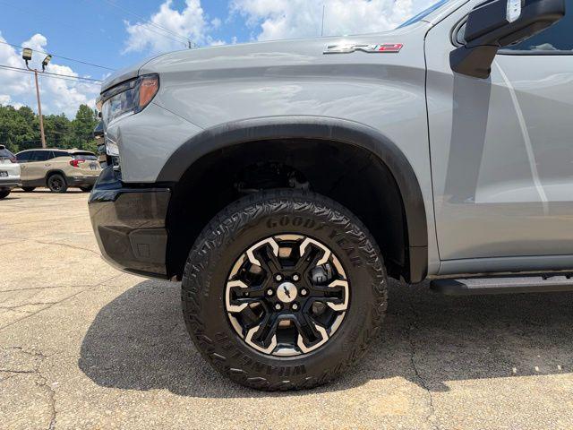 2024 Chevrolet Silverado 1500 4WD Crew Cab Short Bed ZR2