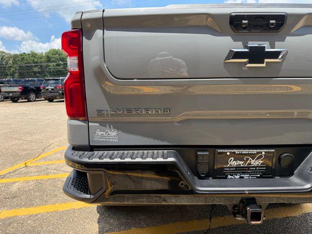 2024 Chevrolet Silverado 1500 4WD Crew Cab Short Bed ZR2