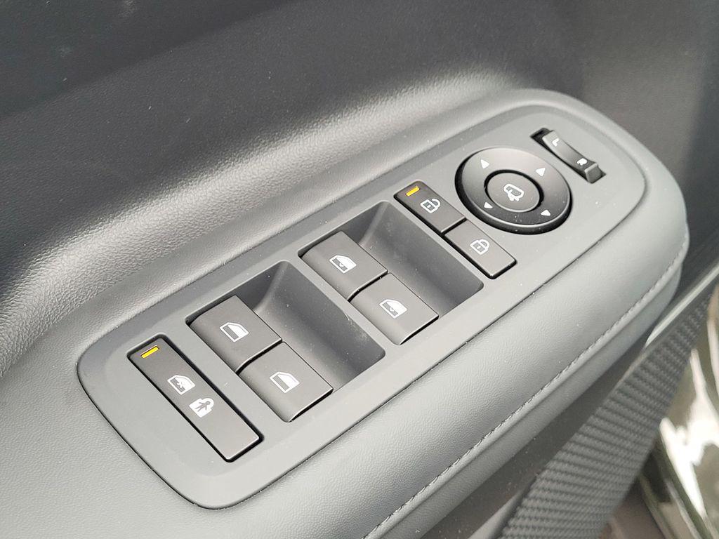 2026 Hyundai Santa Fe Limited - Photo 14