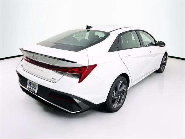 2025 Hyundai Elantra Hybrid SEL Sport