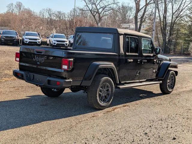 2026 Jeep Gladiator GLADIATOR SPORT S 4X4