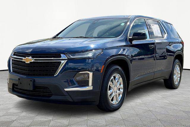 2022 Chevrolet Traverse AWD LS