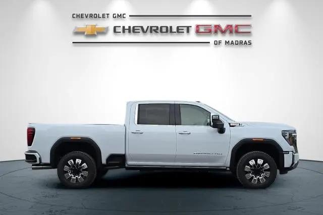 2026 GMC Sierra 2500HD Crew Cab, Standard Bed, Denali, 4WD