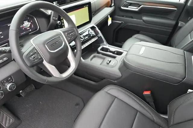 2026 GMC Sierra 2500HD Crew Cab, Standard Bed, Denali, 4WD