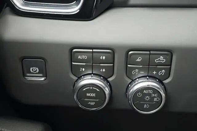 2026 GMC Sierra 2500HD Crew Cab, Standard Bed, Denali, 4WD