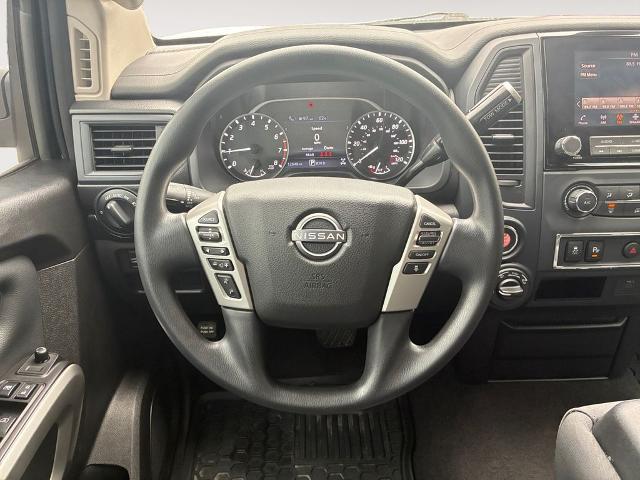 2024 Nissan Titan Crew Cab SV 4x4