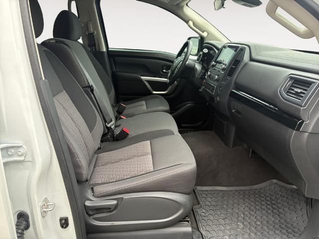 2024 Nissan Titan Crew Cab SV 4x4