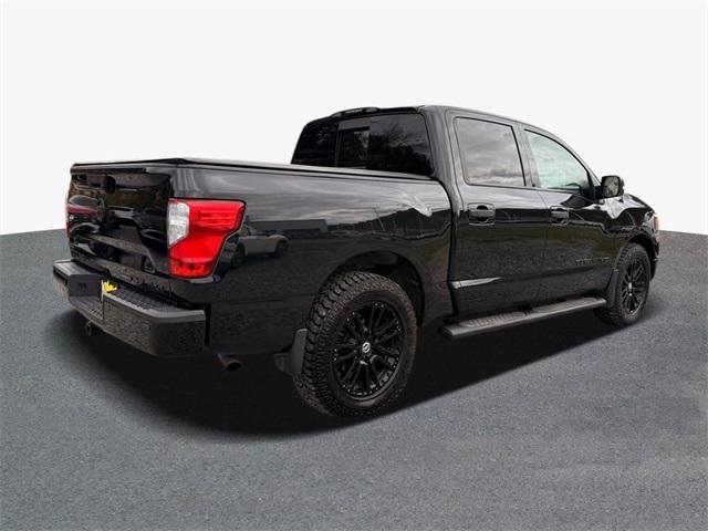 2019 Nissan TITAN SV