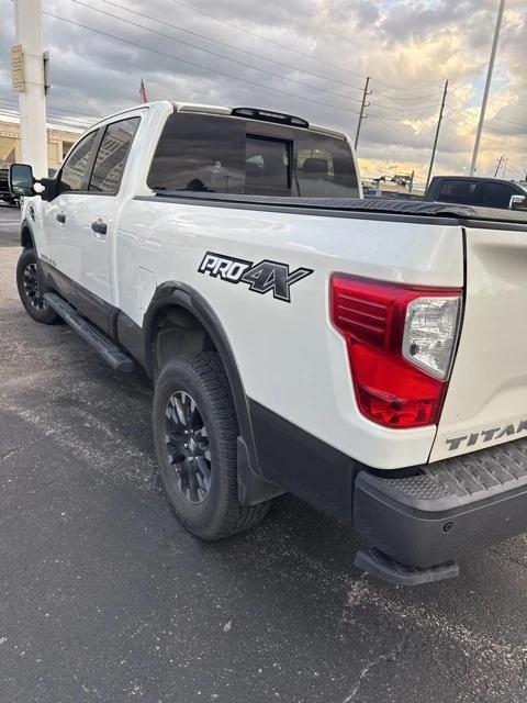 2017 Nissan TITAN XD PRO-4X Diesel