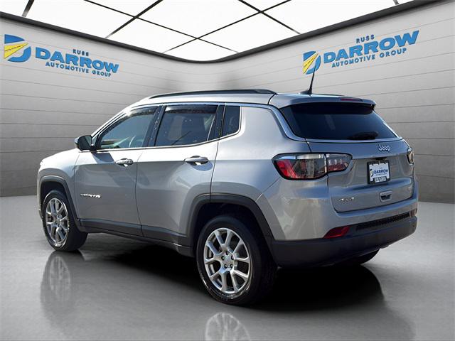 2022 Jeep Compass Latitude Lux 4x4 2022 Jeep Compass Latitude Lux 4x4