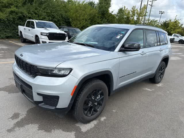 2024 Jeep Grand Cherokee L Altitude 4x4