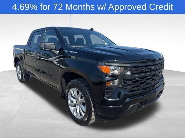 2022 Chevrolet Silverado 1500 2WD Crew Cab Short Bed Custom