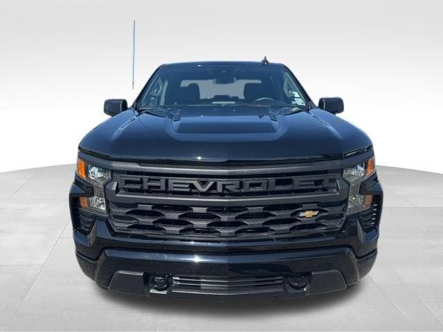 2022 Chevrolet Silverado 1500 2WD Crew Cab Short Bed Custom