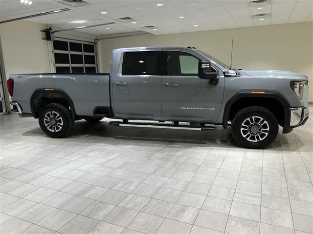 2024 GMC Sierra 3500HD 4WD Crew Cab Long Bed SLE