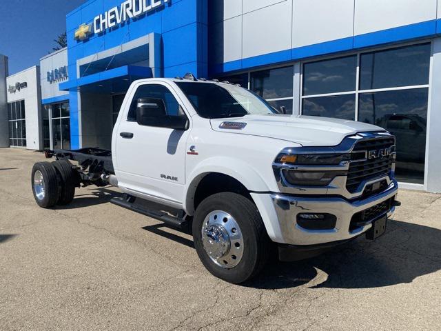 2025 RAM 5500 Chassis Tradesman/Big Horn