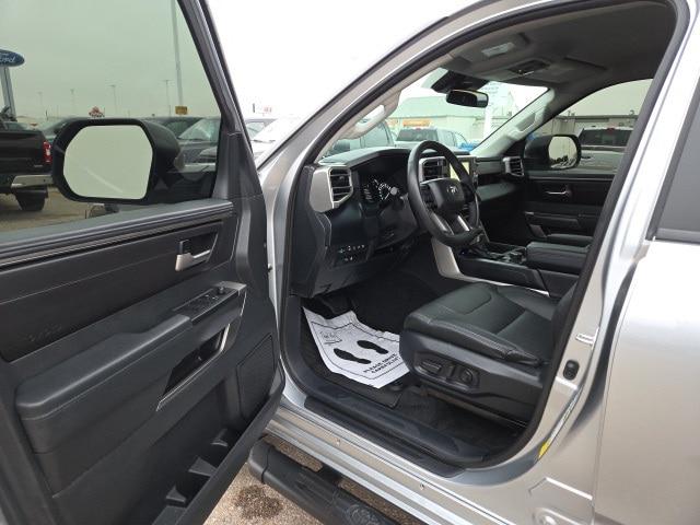 2024 Toyota Tundra SR5 4WD