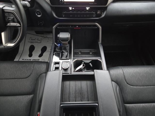 2024 Toyota Tundra SR5 4WD