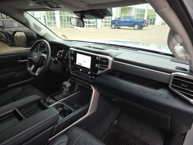 2024 Toyota Tundra SR5 4WD