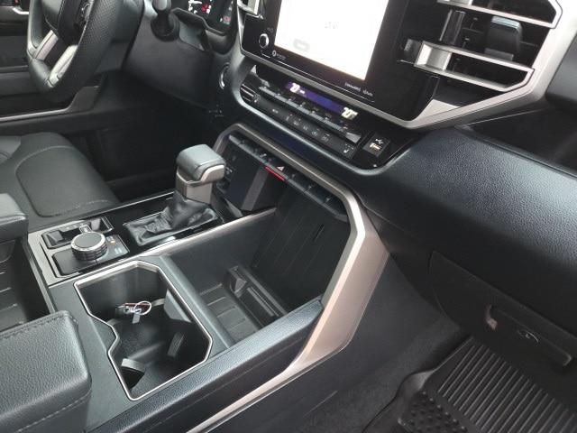 2024 Toyota Tundra SR5 4WD