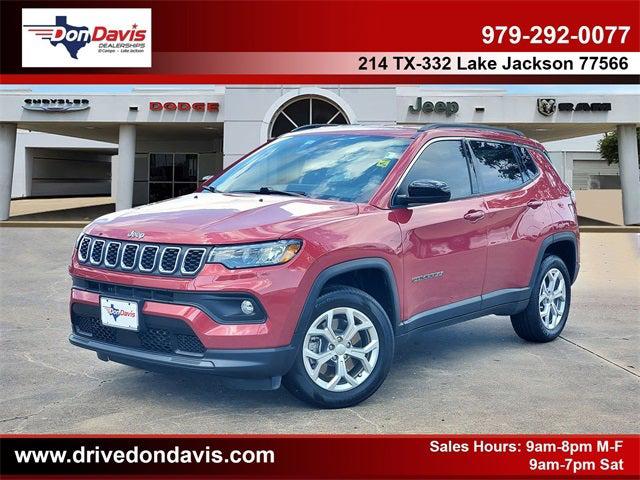 2024 Jeep Compass Latitude 4x4 2024 Jeep Compass Latitude 4x4