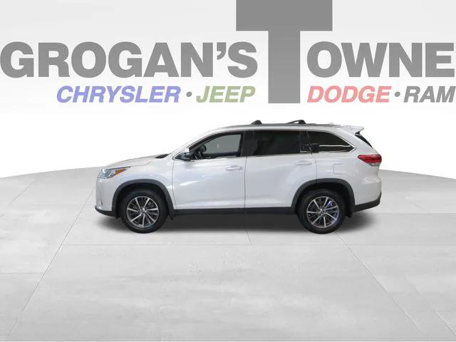 2019 Toyota Highlander XLE 2019 Toyota Highlander XLE