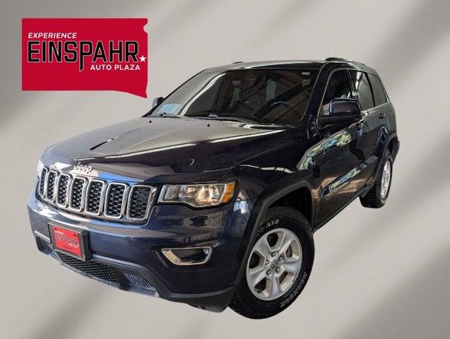 2017 Jeep Grand Cherokee Laredo 4x4 2017 Jeep Grand Cherokee Laredo 4x4