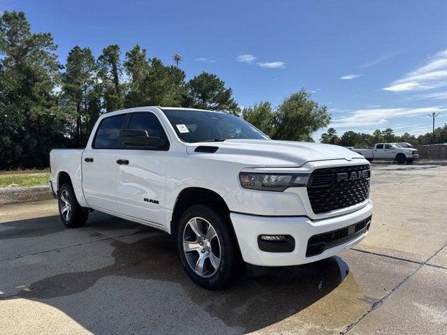 2025 RAM 1500 Tradesman Crew Cab 4x4 57 Box 2025 RAM 1500 Tradesman Crew Cab 4x4 57 Box