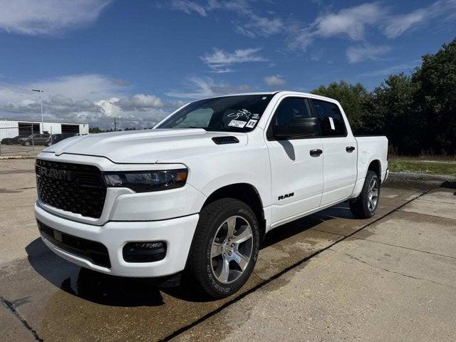 2025 RAM 1500 Tradesman Crew Cab 4x4 57 Box 2025 RAM 1500 Tradesman Crew Cab 4x4 57 Box