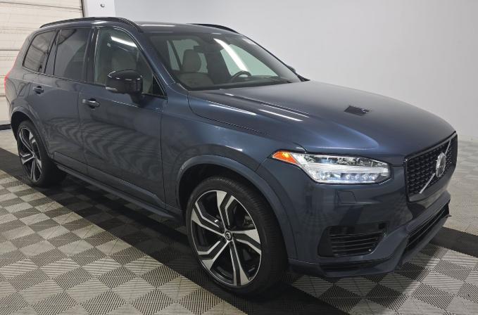 2021 Volvo XC90 Recharge Plug-In Hybrid T8 R-Design 7 Passenger