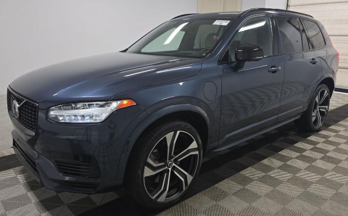 2021 Volvo XC90 Recharge Plug-In Hybrid T8 R-Design 7 Passenger