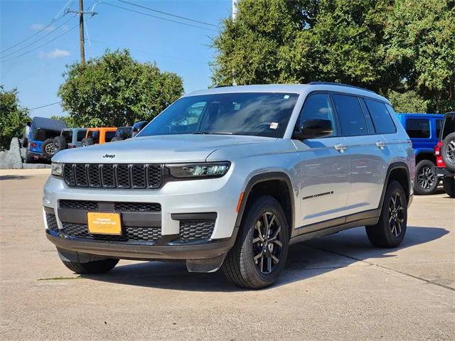 2024 Jeep Grand Cherokee L Altitude 4x4