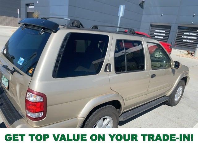 2001 Nissan Pathfinder LE