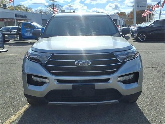 2022 Ford Explorer XLT 2022 Ford Explorer XLT