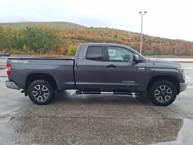 2018 Toyota Tundra SR5 5.7L V8
