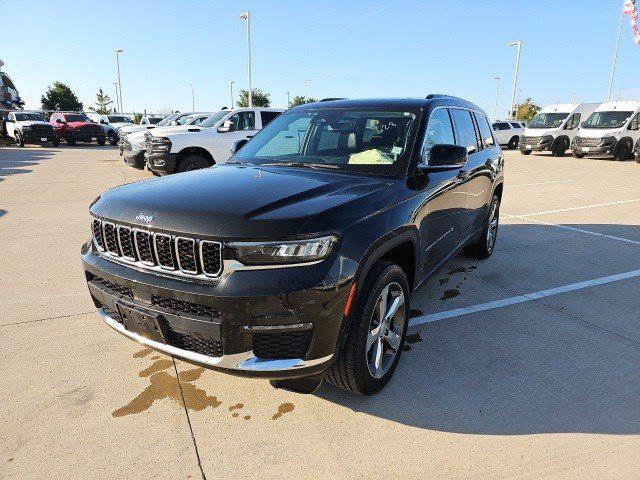 2022 Jeep Grand Cherokee L Limited 4x4 2022 Jeep Grand Cherokee L Limited 4x4