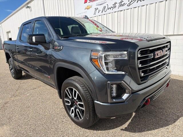 2022 GMC Sierra 1500 Limited 4WD Crew Cab Standard Box AT4