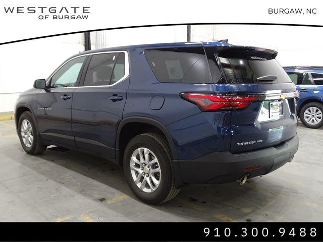 2023 Chevrolet Traverse AWD LS