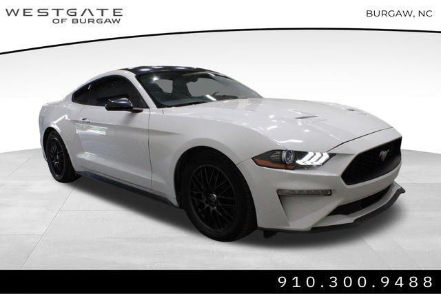 2020 Ford Mustang EcoBoost Fastback
