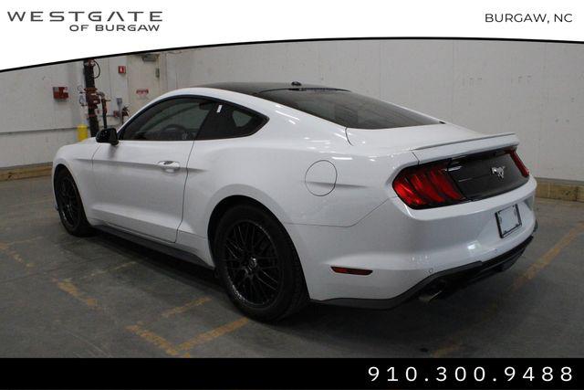 2020 Ford Mustang EcoBoost Fastback