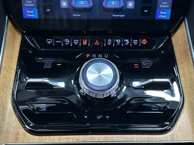 2024 Jeep Grand Wagoneer Series III 4x4