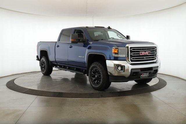 2017 GMC Sierra 3500HD SLE 2017 GMC Sierra 3500HD SLE