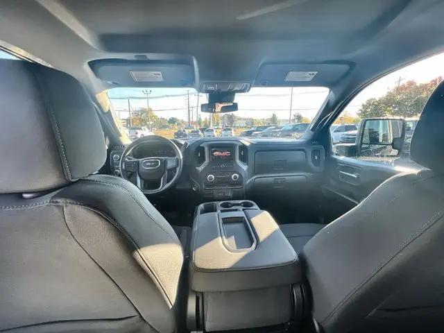 2026 GMC Sierra 2500HD Double Cab, Standard Bed, Pro, RWD