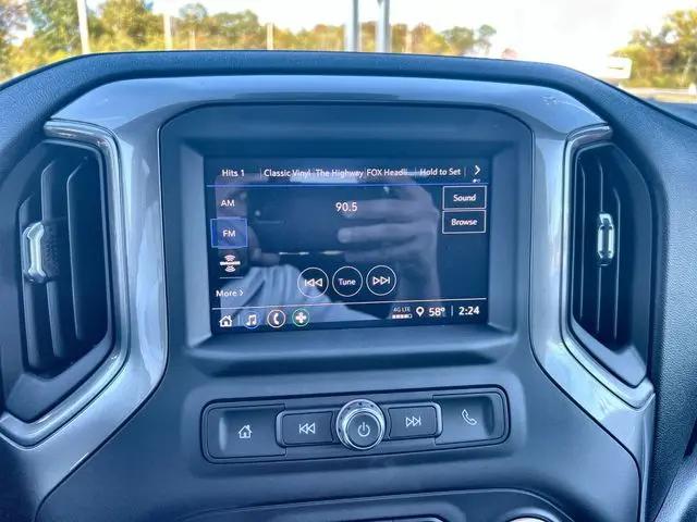 2026 GMC Sierra 2500HD Double Cab, Standard Bed, Pro, RWD