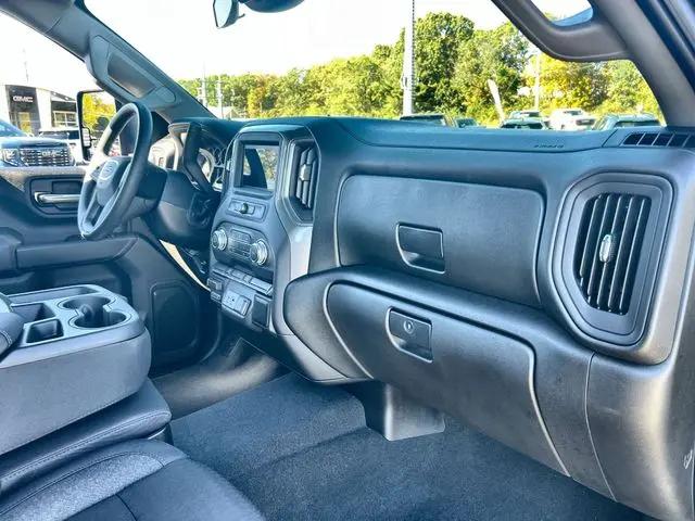 2026 GMC Sierra 2500HD Double Cab, Standard Bed, Pro, RWD