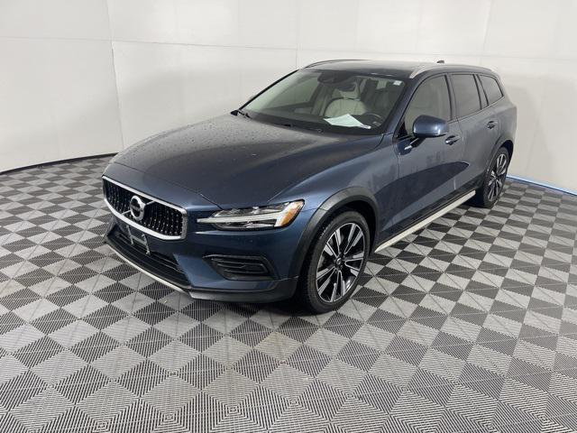 2020 Volvo V60 Cross Country T5