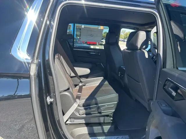 2026 Chevrolet Suburban High Country, RWD