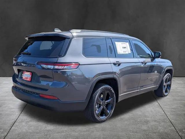 2025 Jeep Grand Cherokee L Altitude X 4x4